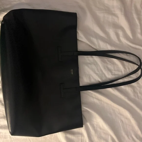TOM FORD Black Leather Tote Bag - Picture 8 of 8